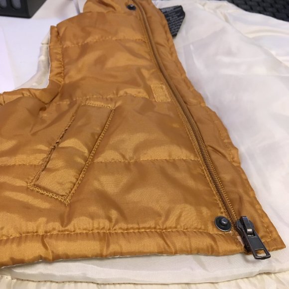Calvin Klein Jeans Infant Tan Puffer Vest - Size 6/9 Mos - Picture 4 of 10